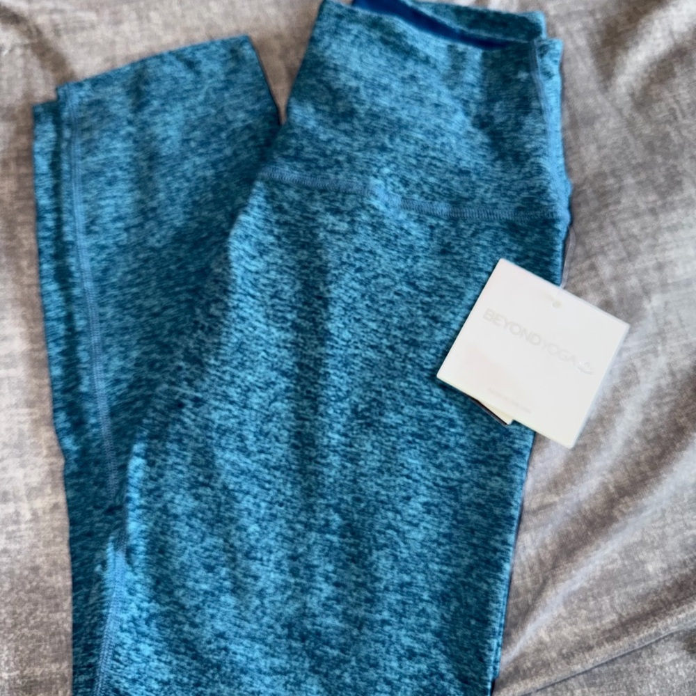 Beyond Yoga Kids Teal Leggings